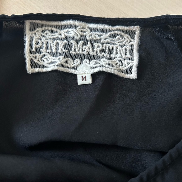 Pink Martini Black Top with Appliqué. - Picture 2 of 3